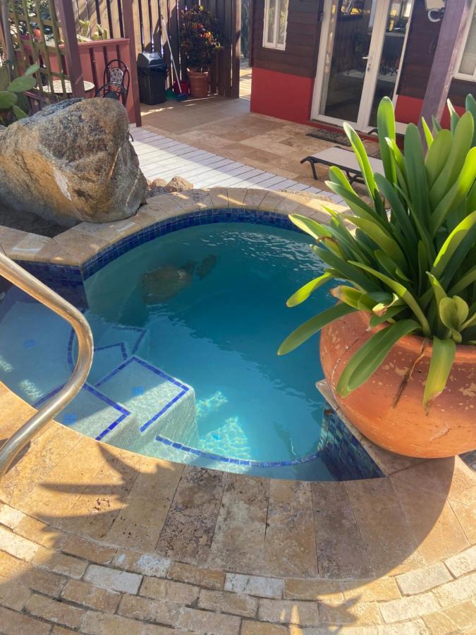 Cozy Studio With Private Spa Oranjestad Exterior photo